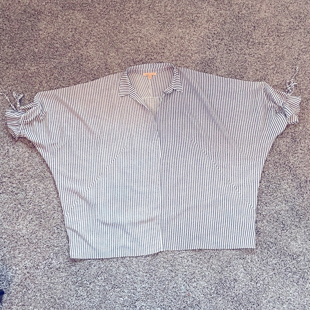 Gibson Latimer Dolman style black white striped top
